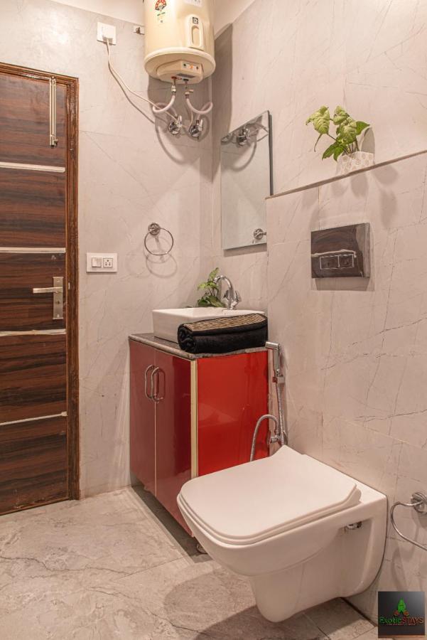 The Hillside Inn Kasauli By Exotic Stays Eksteriør bilde