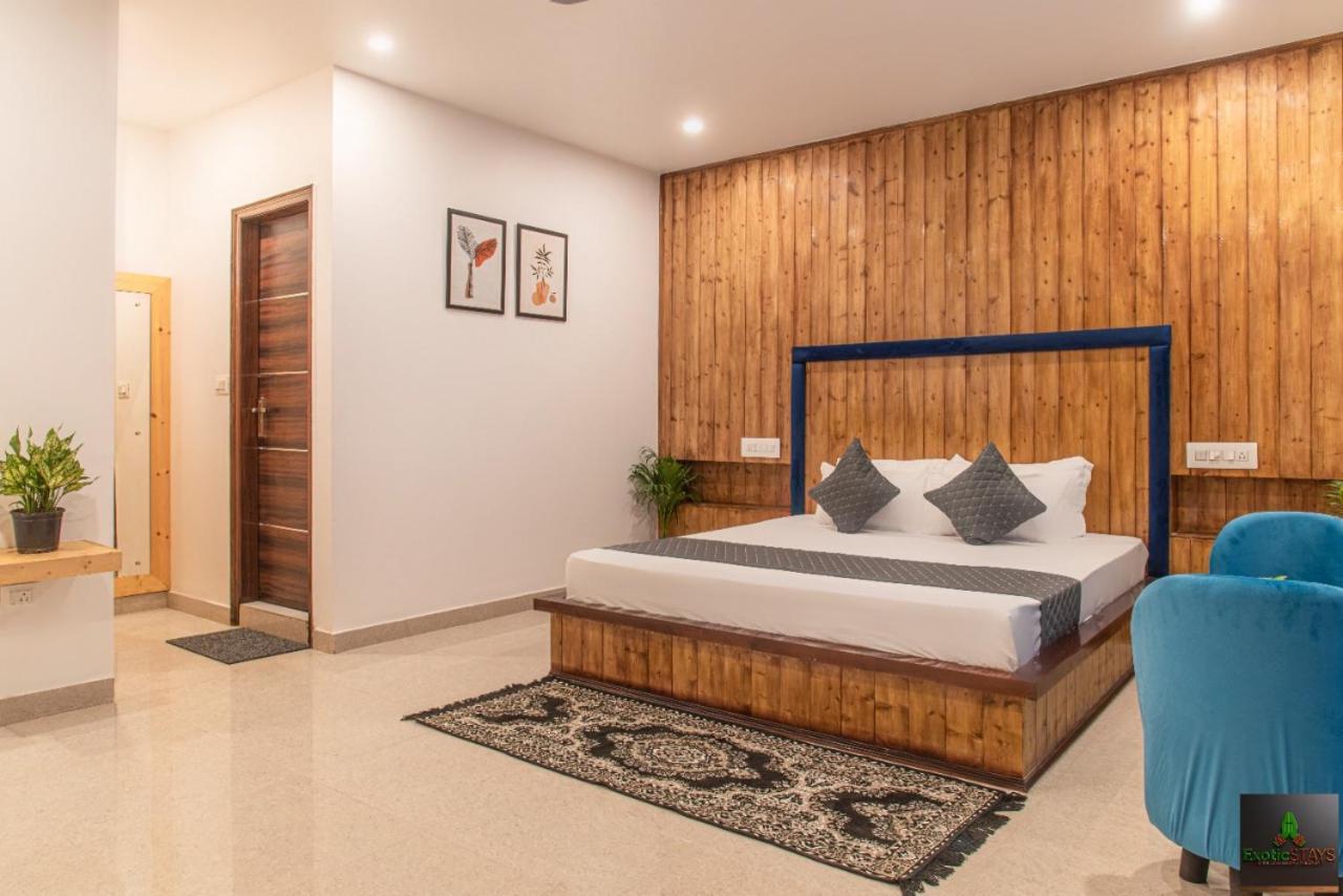 The Hillside Inn Kasauli By Exotic Stays Eksteriør bilde
