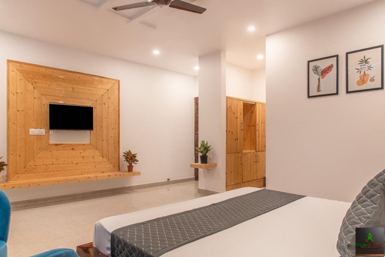 The Hillside Inn Kasauli By Exotic Stays Eksteriør bilde