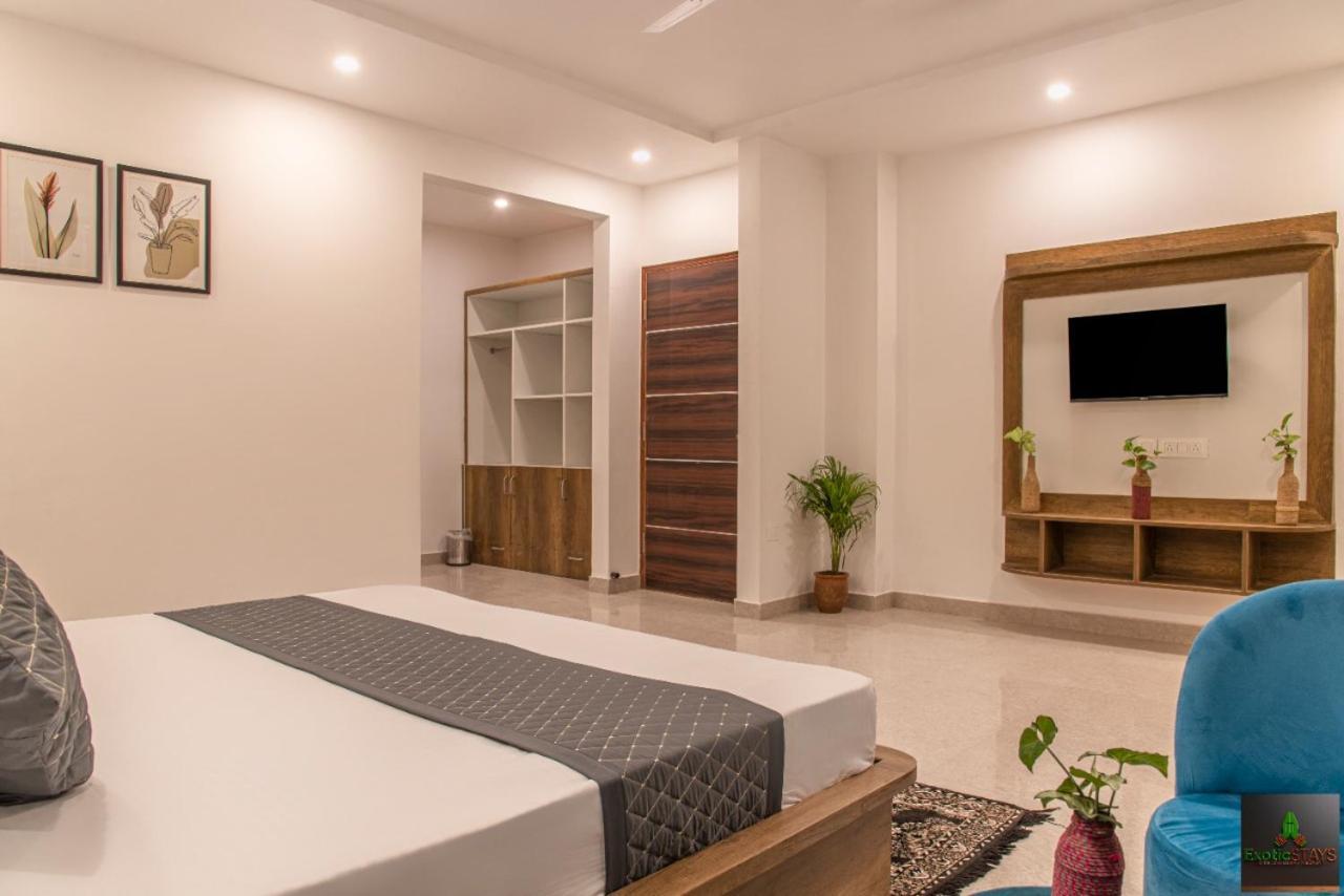 The Hillside Inn Kasauli By Exotic Stays Eksteriør bilde