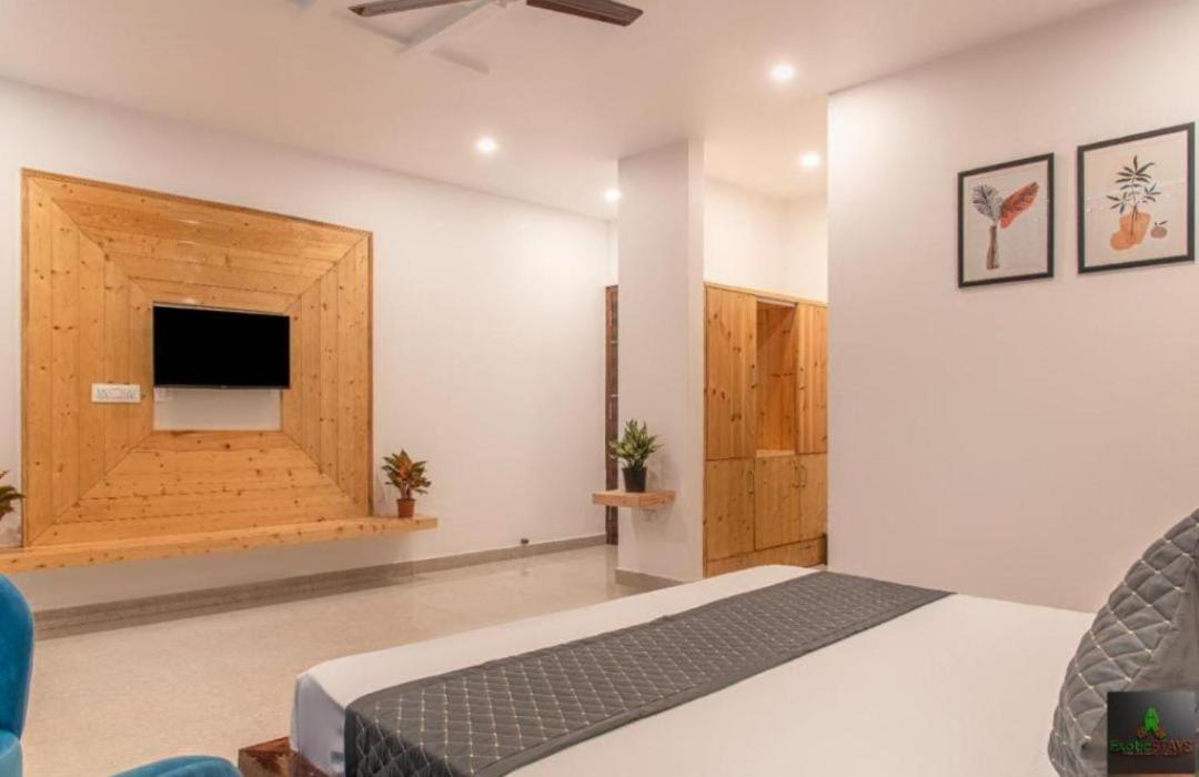 The Hillside Inn Kasauli By Exotic Stays Eksteriør bilde
