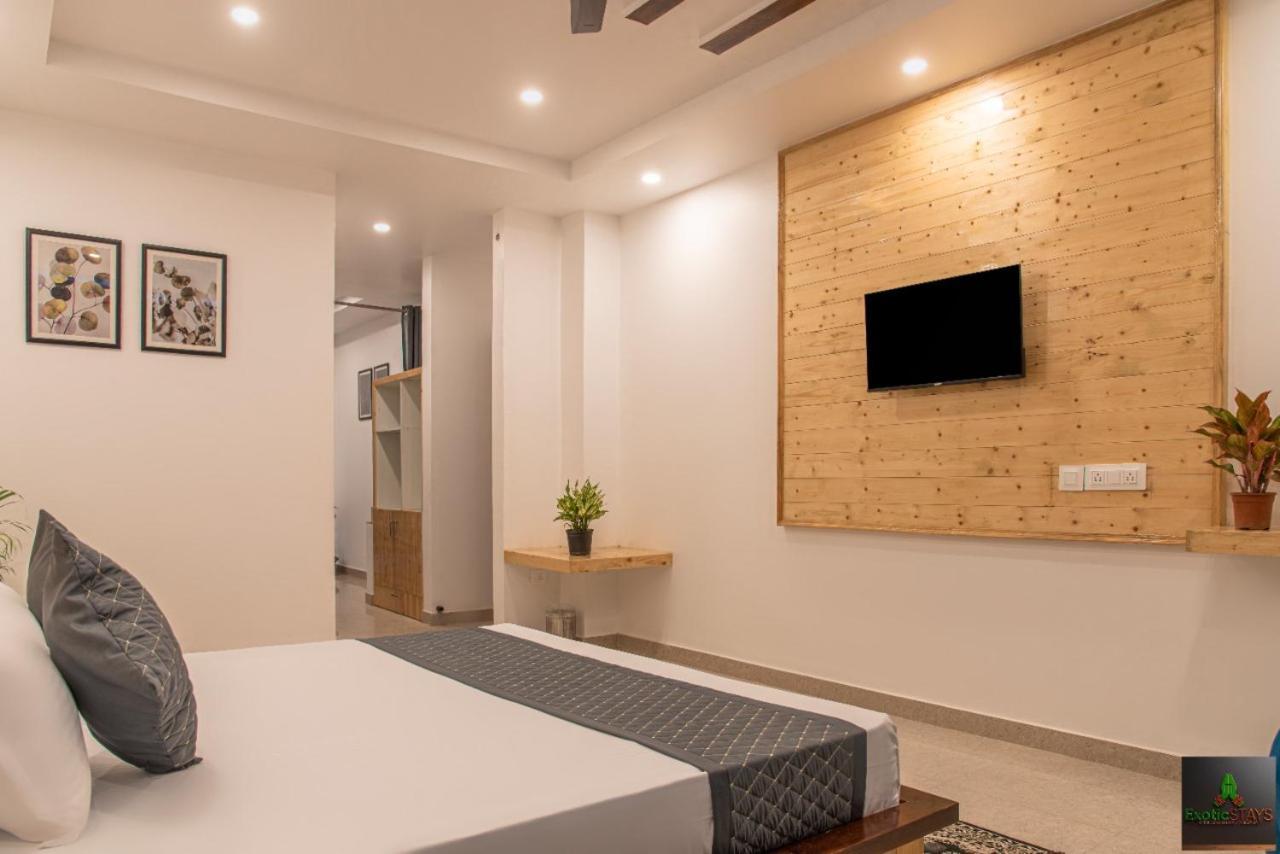 The Hillside Inn Kasauli By Exotic Stays Eksteriør bilde